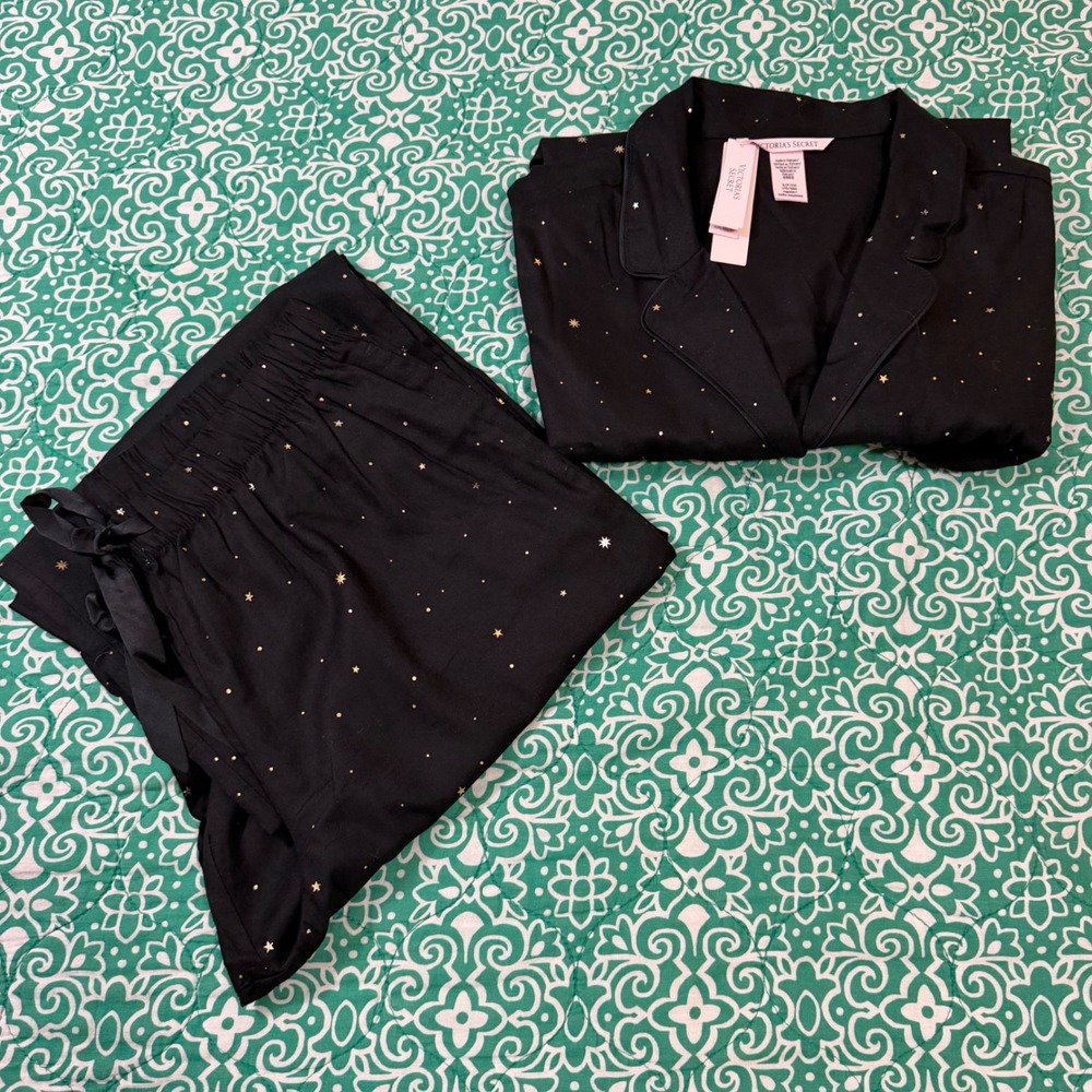 Victorias Secret Pajama Set Small Black Gold Star Celestial Button Top Pants NEW - Picture 10 of 10